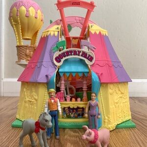 Fisher-Price Sweet Streets Loving Family County Fair with complete accessories